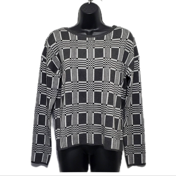 Lety & Me (Stitch Fix) Women's Gray Geometric Boxy Sweater Size Medium NWT - Picture 2 of 12